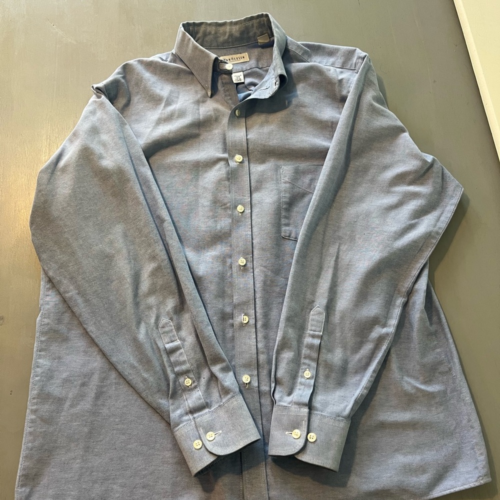 Van Heusen Mens Oxford Cotton Blend Light Blue Wrinkle-Free Shirt 16 1/2 34/35